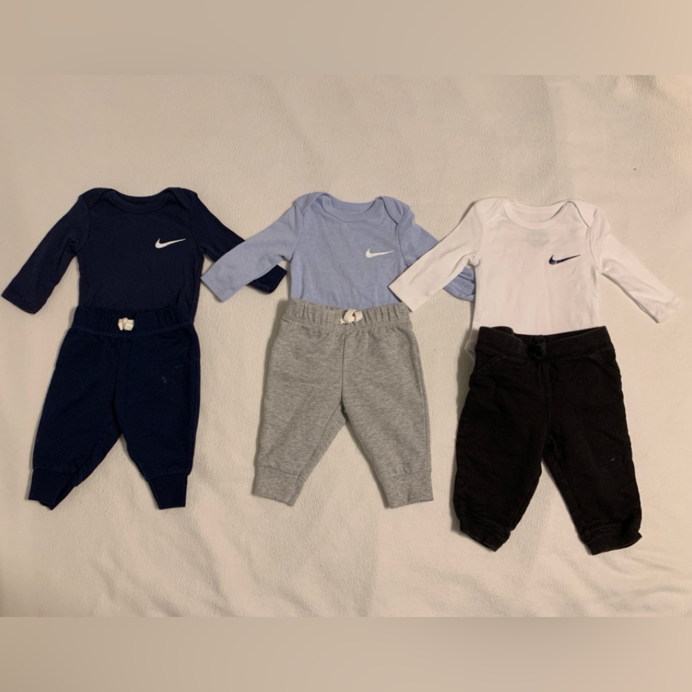 Baby boy/girl unisex 3 months Nike onesies and pants set